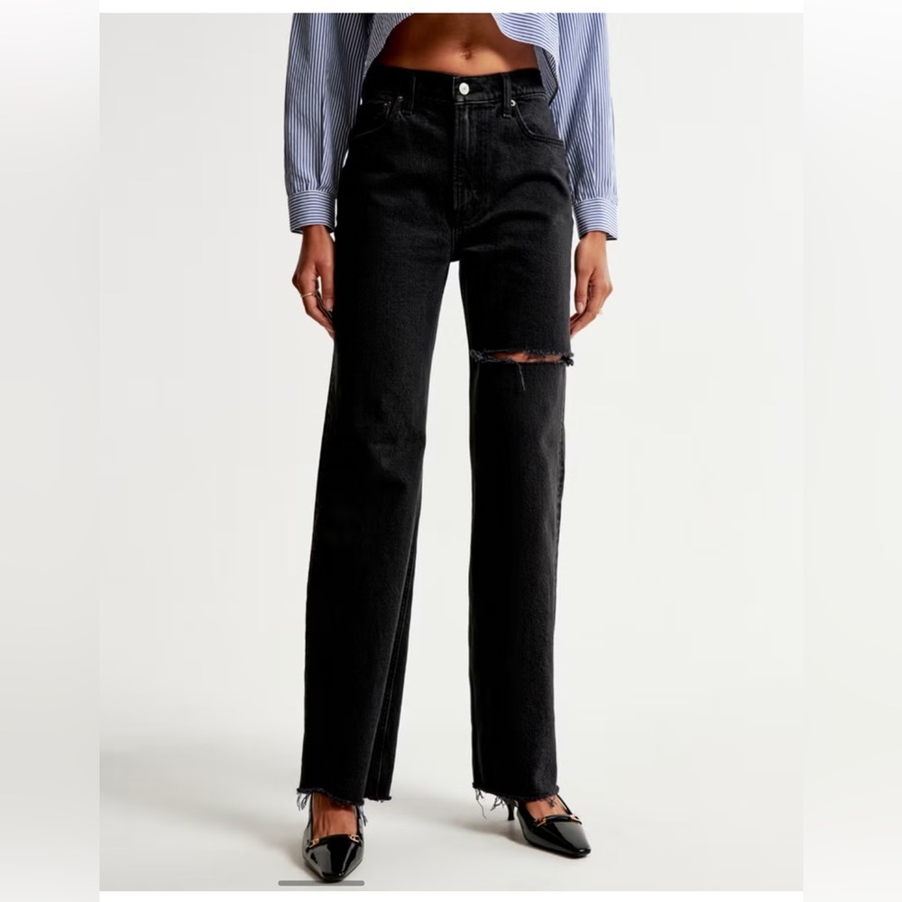 NWOT Black Jeans